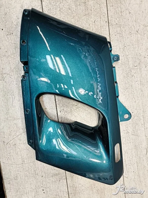Элемент пластика (Жабра) Kawasaki ZZR600 (1993-2003)