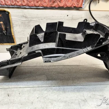 Элемент пластика задний Suzuki GSF650S Bandit (2005-2006)