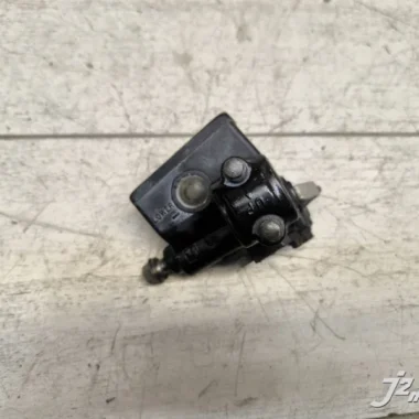 Главный тормозной цилиндр переднего тормоза (машинка) Suzuki GSX600F Katana (1988-1997)