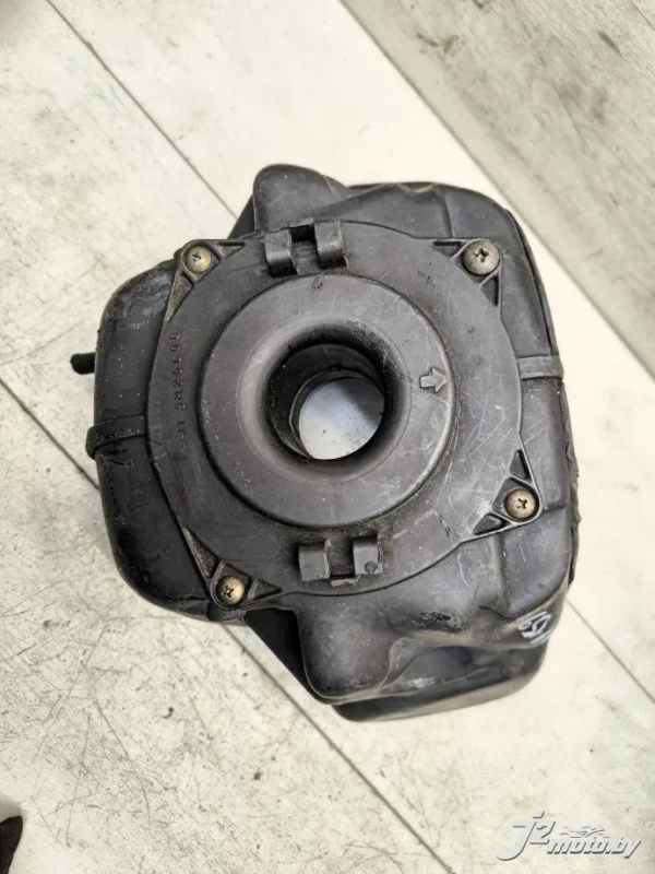 Корпус воздушного фильтра (AIRBOX) Suzuki GSX600F Katana (1988-1997)