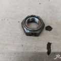 Гайка ведущей звезды Suzuki GSX600R К5