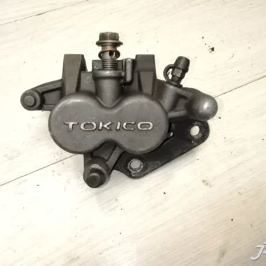 Суппорт передний Suzuki SV650