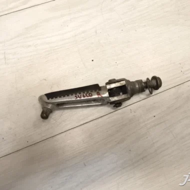 Подножка боковая правая Suzuki SV650