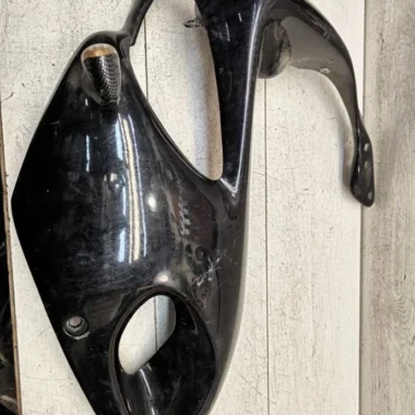 Элемент пластика боковой Suzuki TL1000S (1997-2001)