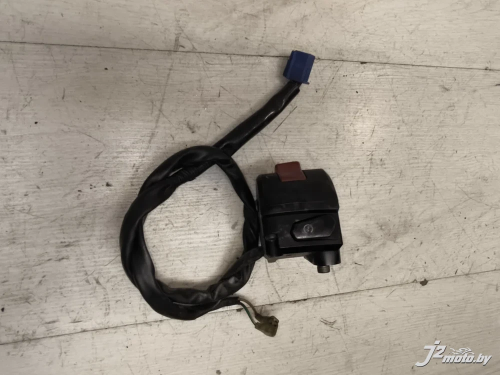 Пульт правый Yamaha R6 2003-2005