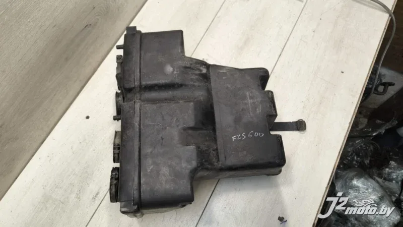 Корпус воздушного фильтра (AIRBOX) Yamaha FZS600 Fazer (1998-2001)