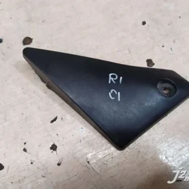 Элемент пластика Yamaha R1 (2000-2001)
