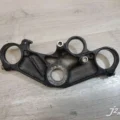 Траверса верхняя Yamaha R6 (1999-2002)