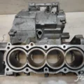 Блок цилиндров (есть прогорание) Yamaha R6 (1999-2002)