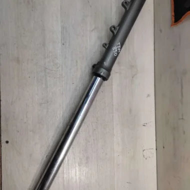 Перо вилки в сборе Yamaha TDM850 (1991-1995)