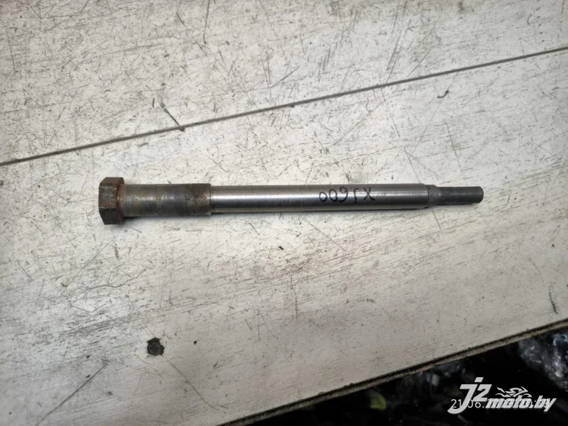 Ось не орига Yamaha XJ600S Diversion (1992-1997)