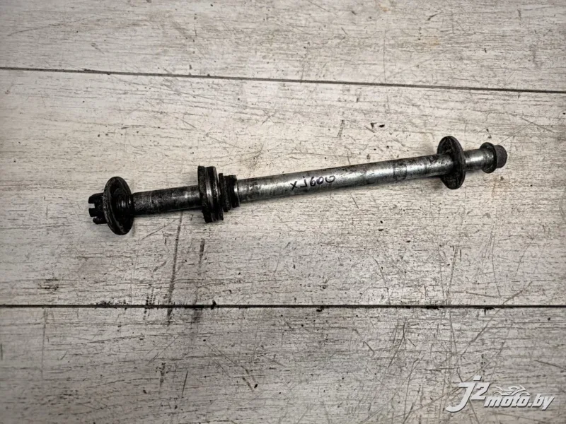 Ось заднего колеса Yamaha XJ600S Diversion (1992-1997)