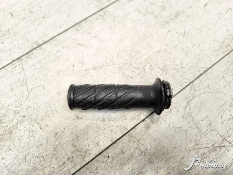 Грипса с пластиковой ручкой Yamaha YZF1000R Thunderace (1996-2001)