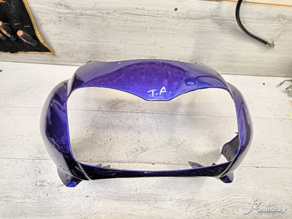 Элемент пластика передний (морда) Yamaha YZF1000R Thunderace (1996-2001)