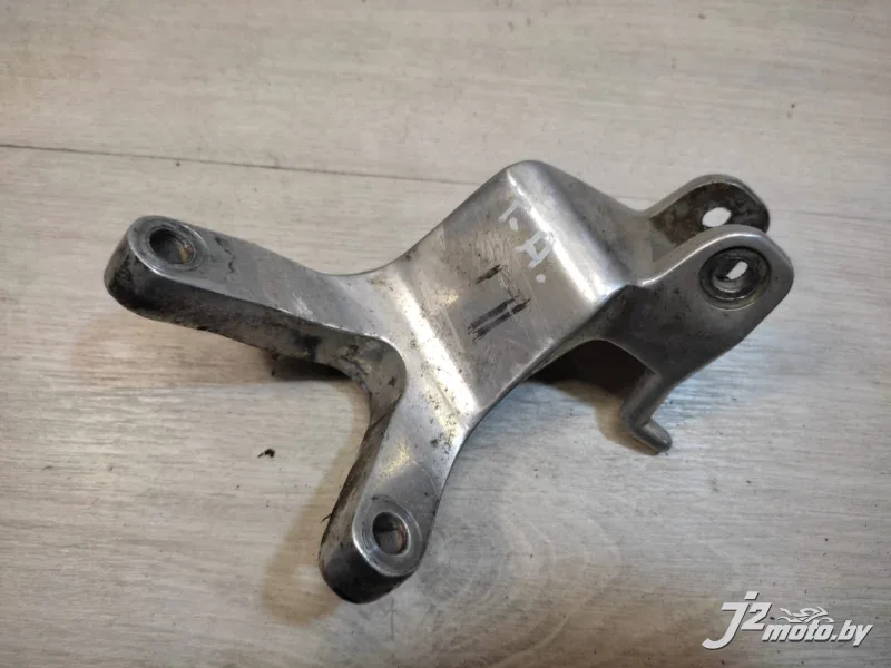 Кронштейн боковой подножки Yamaha YZF1000R Thunderace (1996-2001)