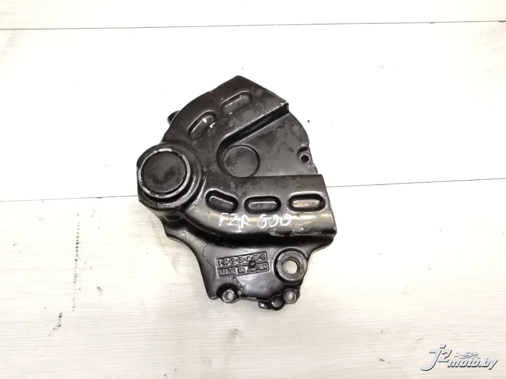 Крышка ведущей звезды Yamaha FZR600 (1989-1990)
