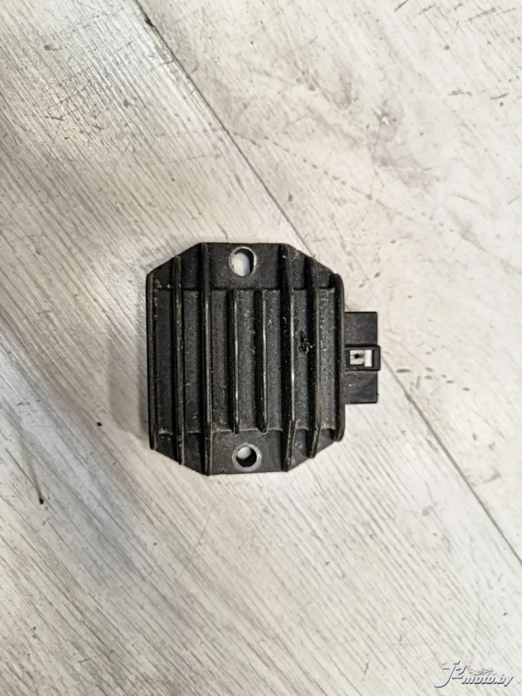 Реле зарядки (регулятор напряжения) SH640D0-12 Yamaha XJ600S Diversion (1998-2002)
